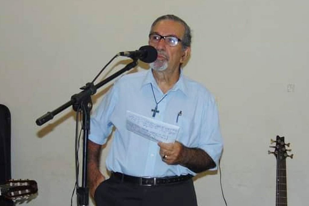 pastor_Adahyr_CreditosRedesSociais.jpg