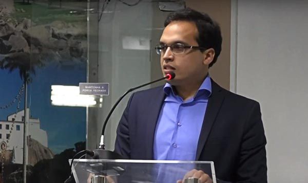 ricardo_aguilar_CreditosSinfais.jpg