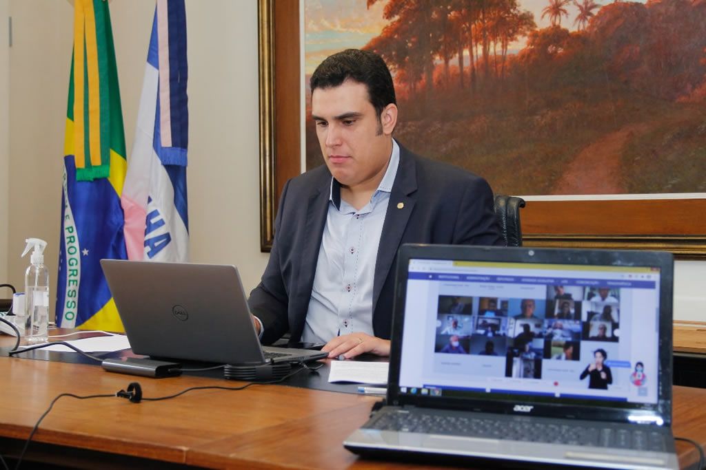 erick_musso_virtual_leo_duarte.jpg
