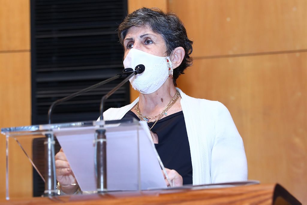 iriny_lopes_ellen_campanharo.jpg