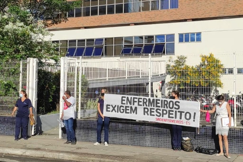 protesto_enfermeiros_hospitalVV_divulgacao.jpg