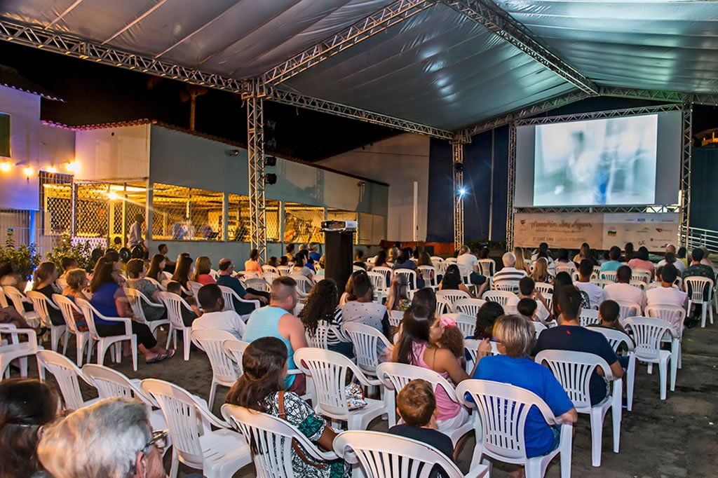 cineema_leonardomercom.jpg