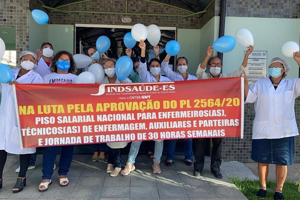 manifestacao_dia_enfermagem_2_sindsaude.jpeg