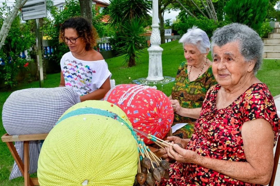 rendeiras_barra_do_jucu_capa_divulgacao.jpg