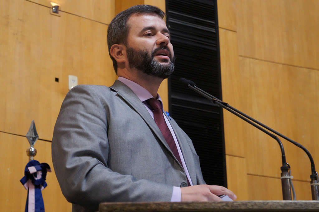 nesio_4_lissadepaula_ales.jpg