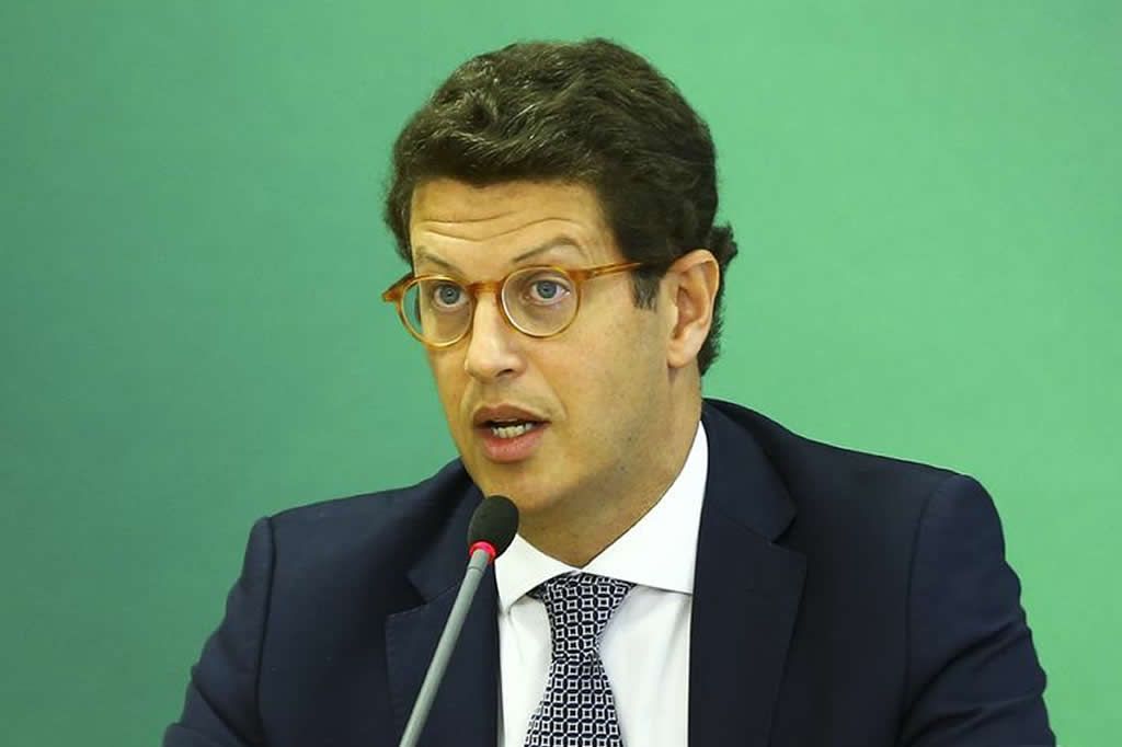 ricardo_salles_marcelocamargo_abr.jpg