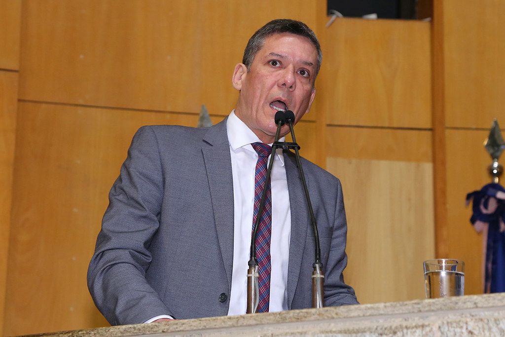 alexandrefarina_2_tatibeling_ales.jpg