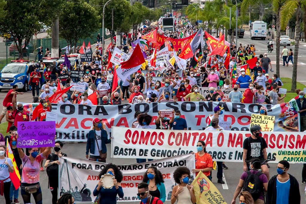 protesto_3J_bolsonaro_robertojunquilho.jpg