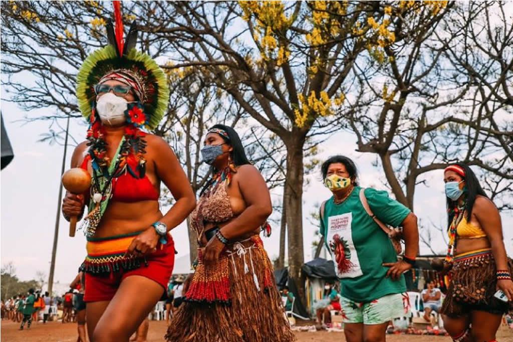 mulheres_indigenas_2_Cimi.jpg