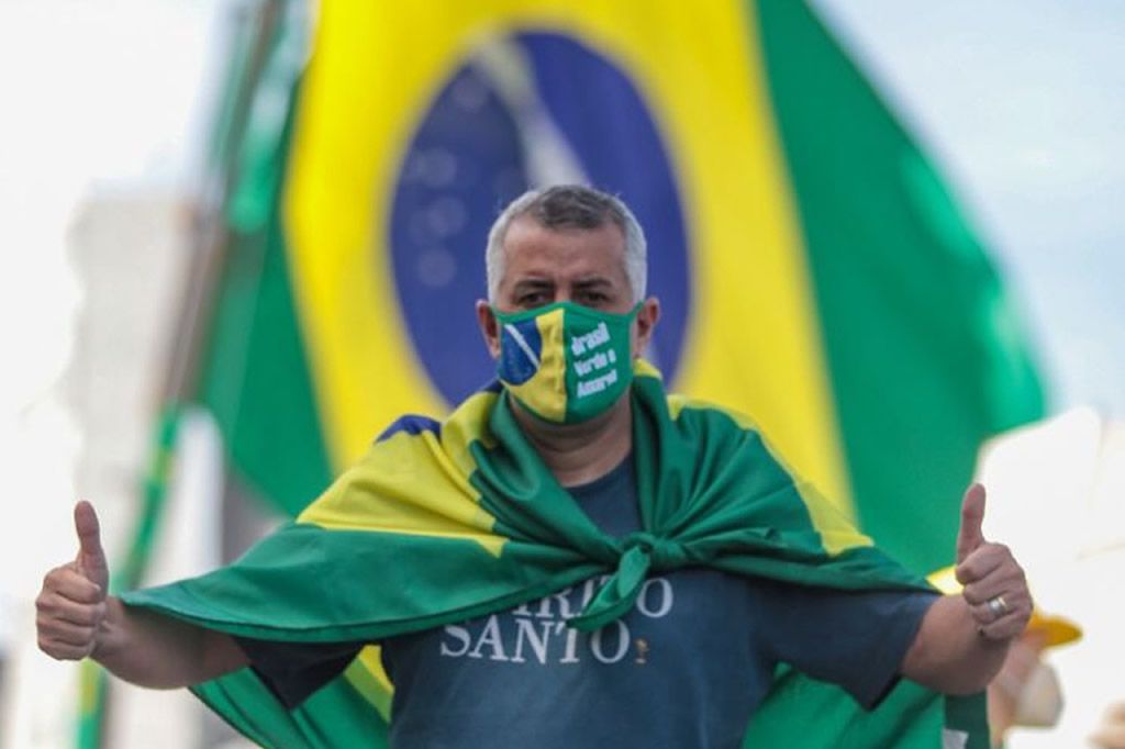 evairdemelo_7setembro_redessociais.jpg