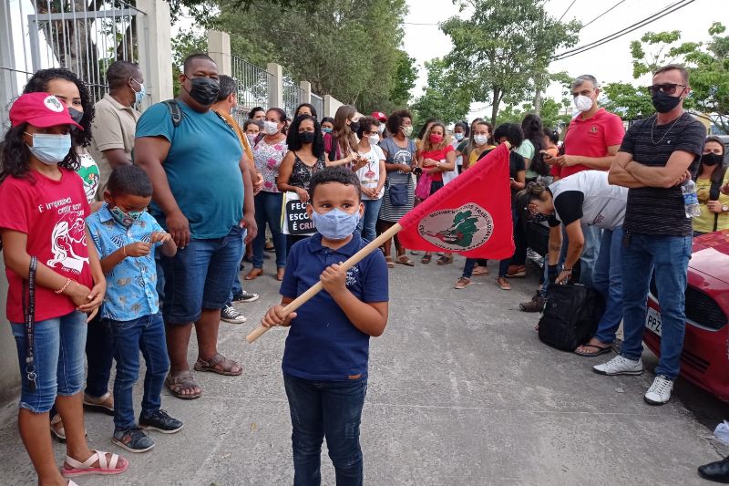 protesto_escola_sama_divulgacao_mst.jpg