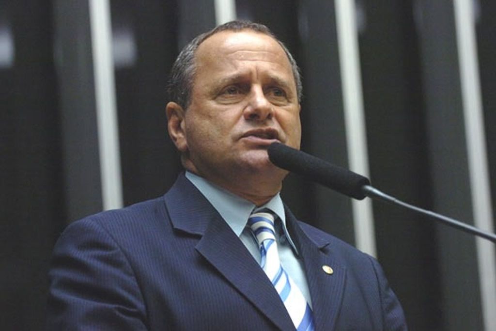 carlos_manato_agencia_senado.jpg