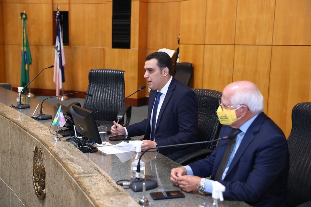erick_musso_plenario_lucas_souza_ales_.jpeg