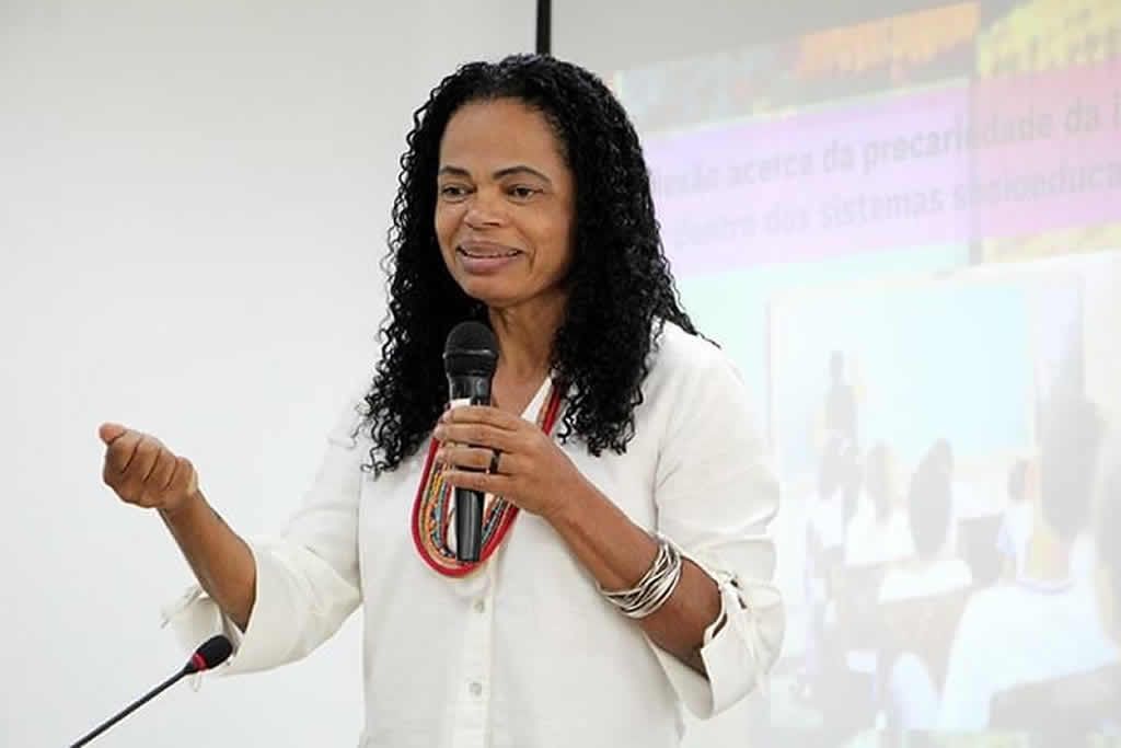 jacyara_paiva_neab_ufes_arquivo_pessoal.jpg