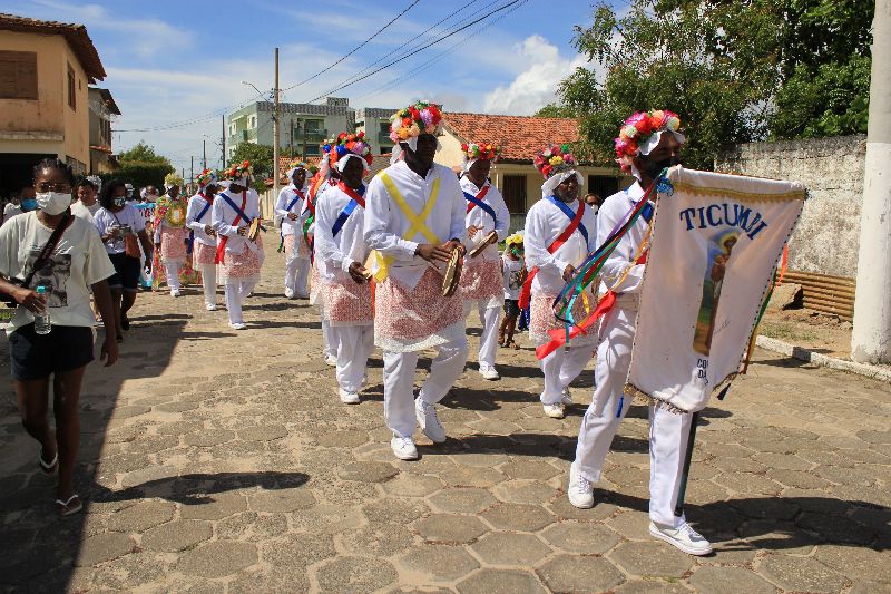 ticumbi_cortejo_ligia_sancio.jpg