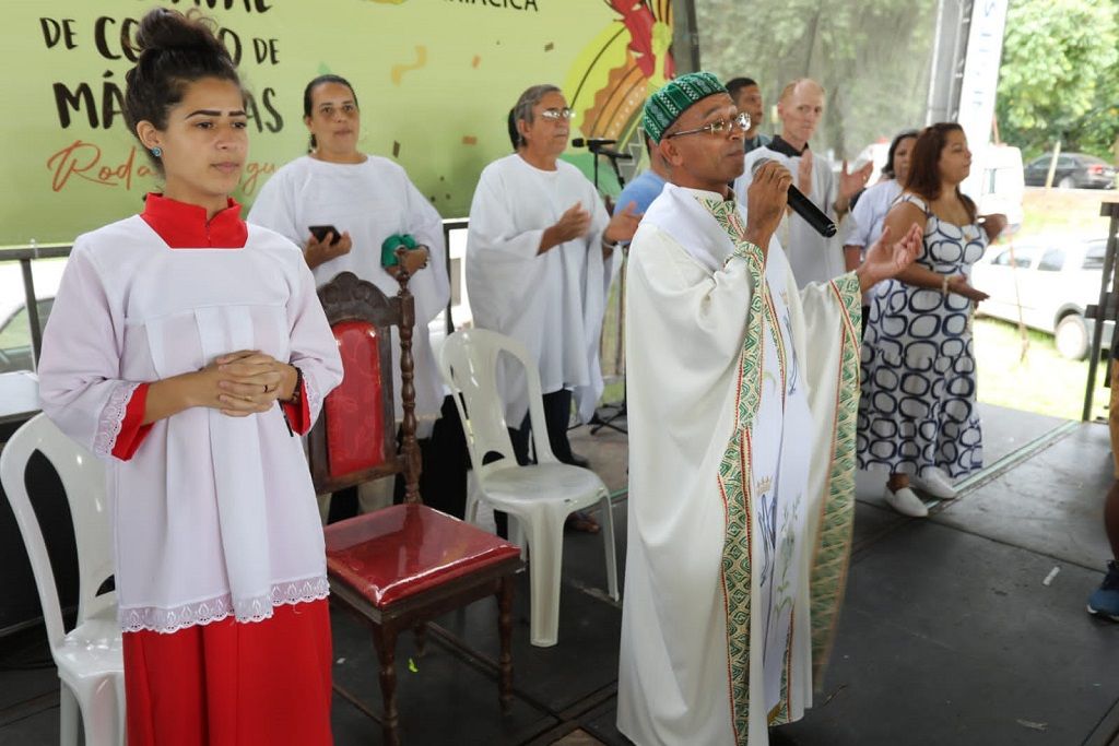 roda-dagua-missa-FotoClaudioPostay-PMC.jpg