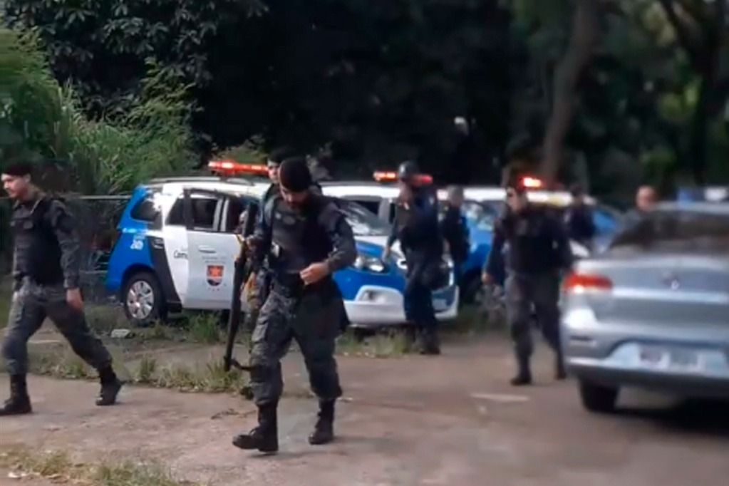 romu_chico_prego_2_guardas_redes_sociais.jpeg