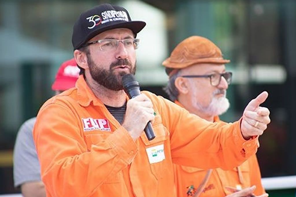 Valnisio_Hoffmann_petroleiro_sindipetro_es.jpg
