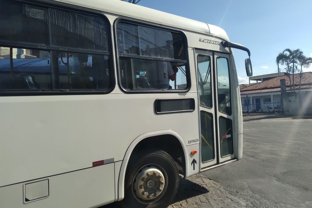 onibusguarapari.jpg