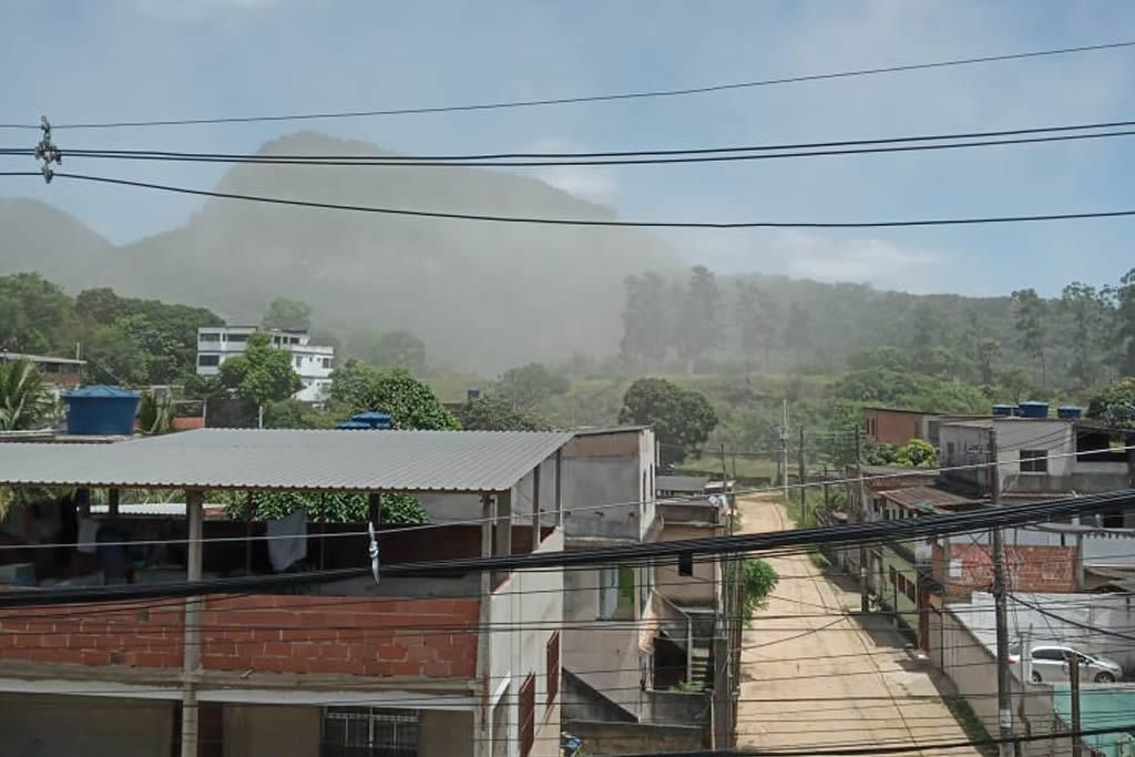 denuncia_pedreira_brasitalia_cariacica_capa_redes_sociais.jpg