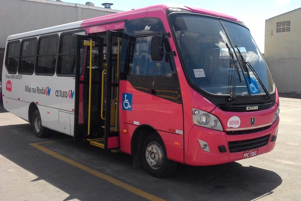 carro_mao_na_roda_ceturb.jpeg