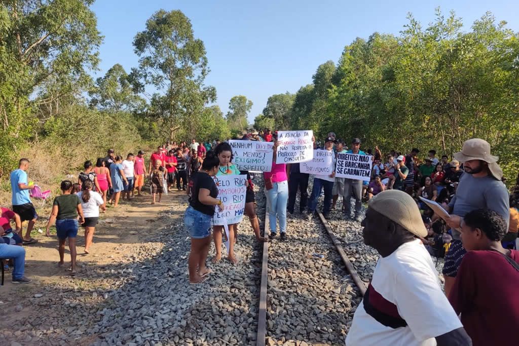 ocupacao_indigena_ferrovia__redes_sociais.jpg