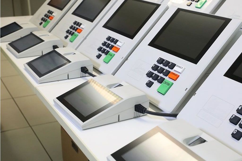 urnas_auditoria_tre-rj.jpg