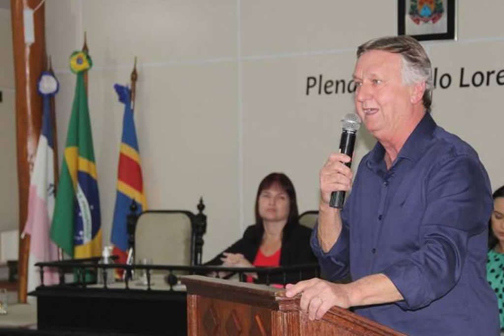 wanzete_krueger_prefeito_dom_martins_divulgacao.jpg