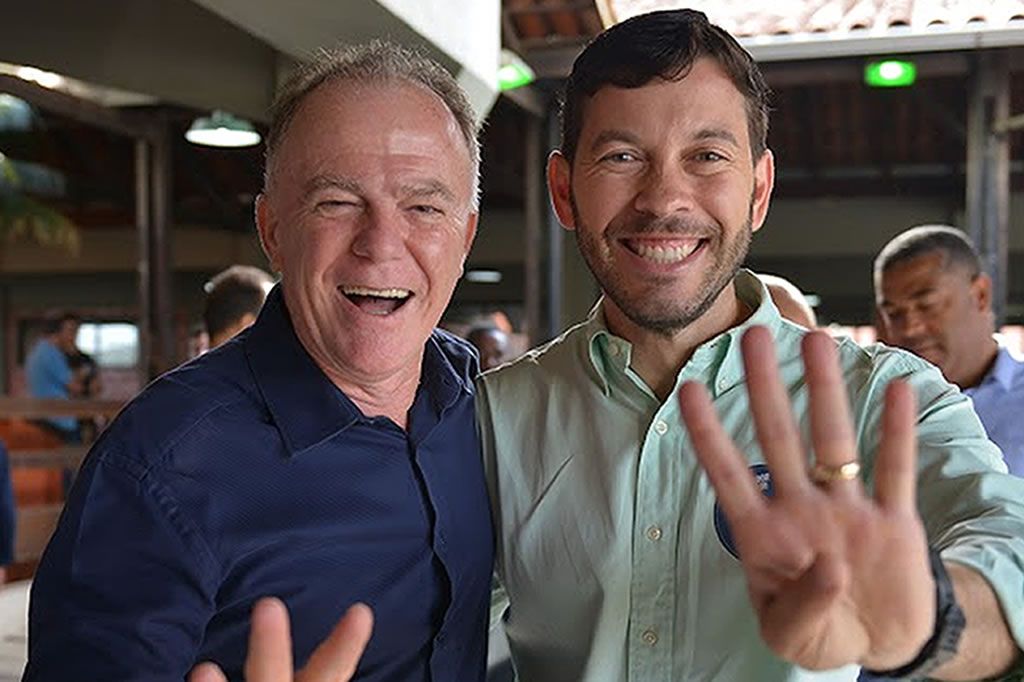 casagrande_arnaldinho_campanha_heliofilho.jpg