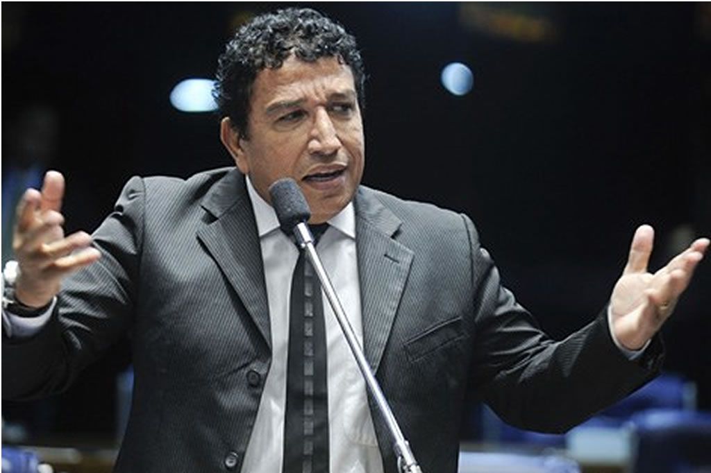 senado_magno_moreiramatriz_agsenado.jpg