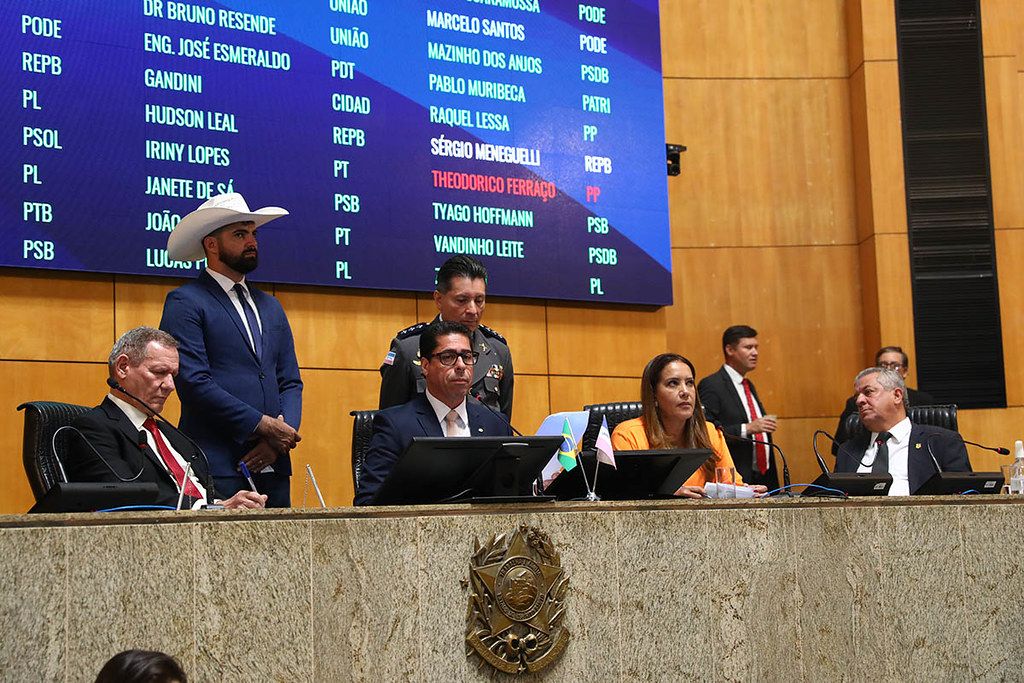 ales_plenario_140223_anasalles_ales.jpg