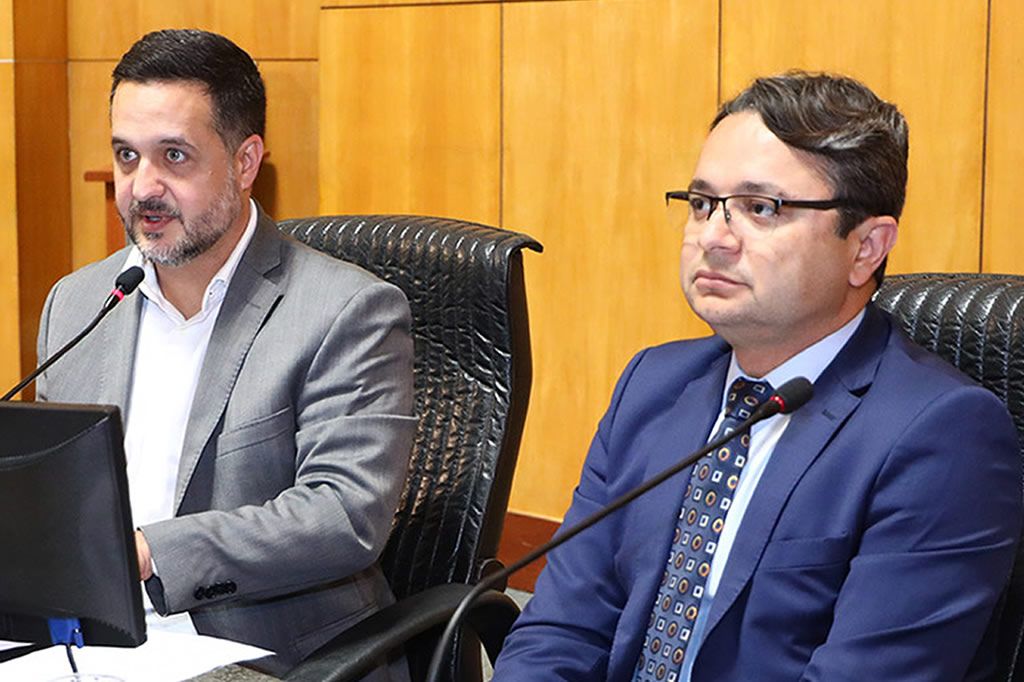 gandini_vandinho_ellencampanharo_ales.jpg