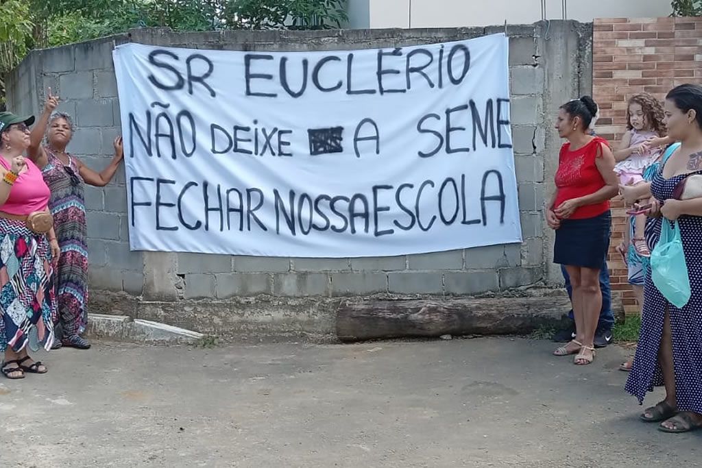 faixas_escola_cariacica_1_redes_sociais.jpg