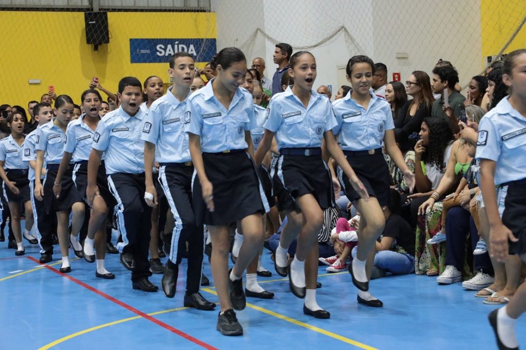escola_militar_cariacica_FotoPMC-ClaudioPostay.jpg