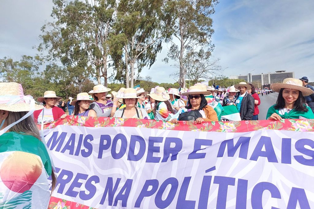 marcha_margaridas_2023_fetaes.jpg
