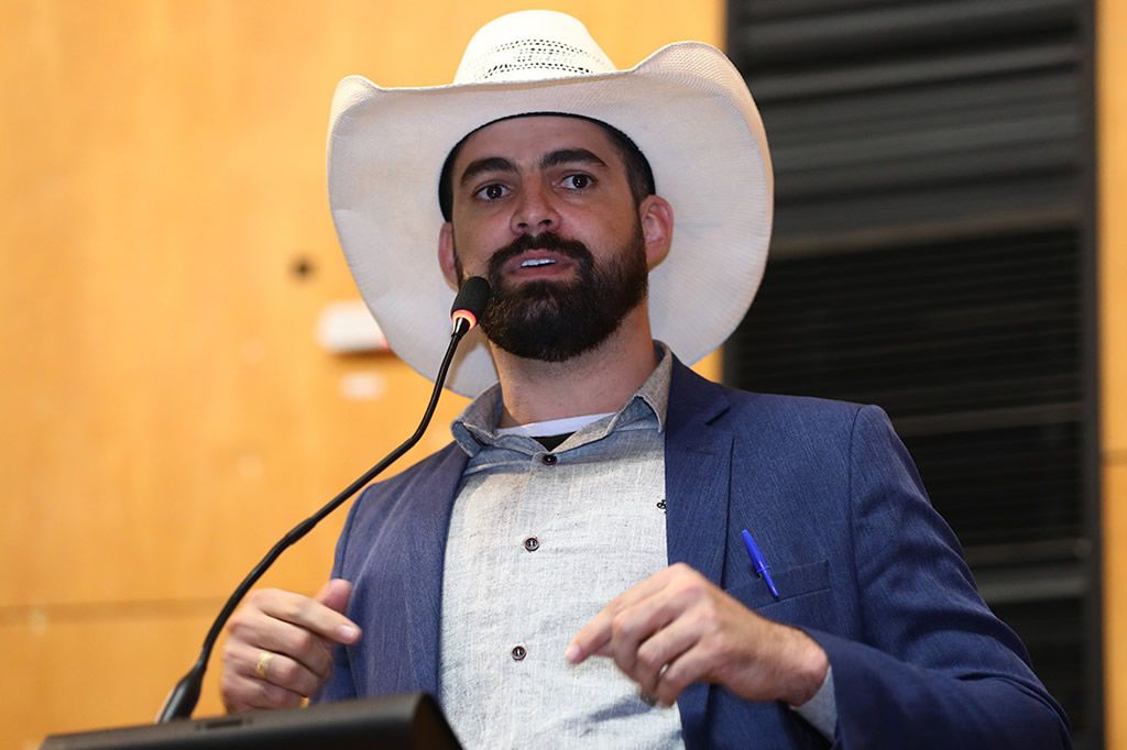 pablomuribeca_lucasscosta_ales.jpg