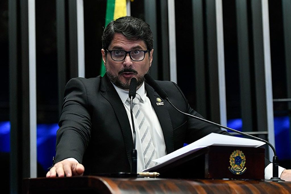 senador_doval_plenario_jeffersonrudy_agenciasenad_20230809-174857_1.jpg