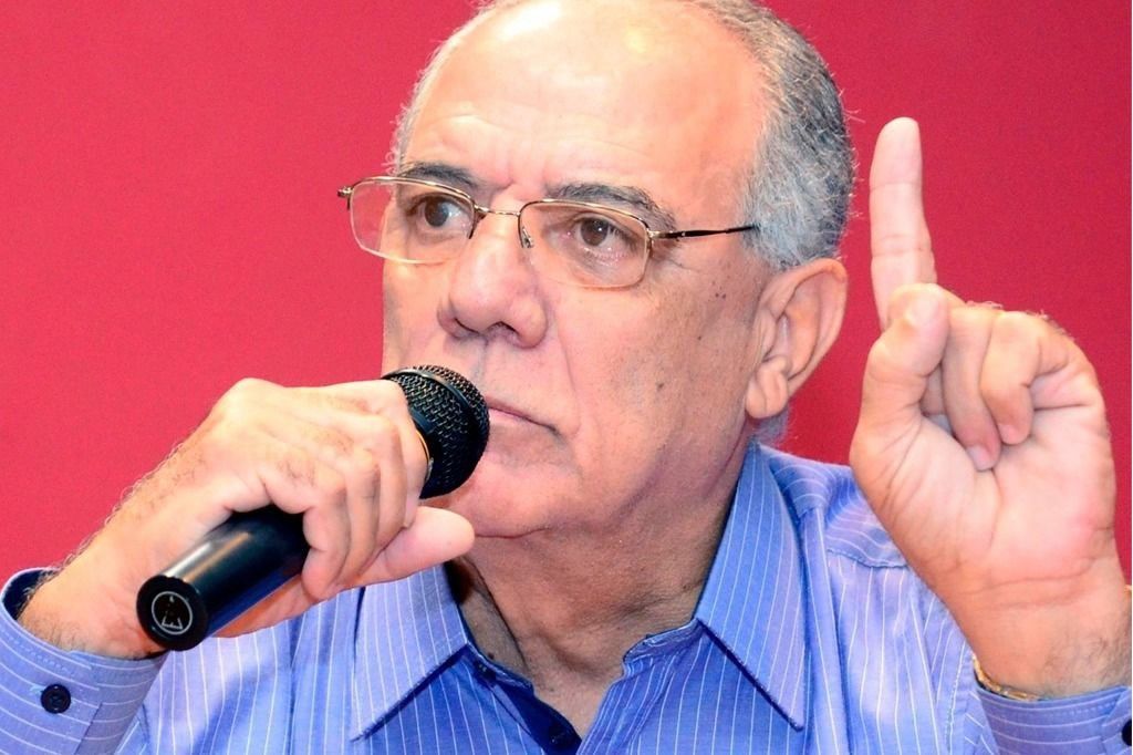 juliopeixoto_assim_aposentadosvitoria_arquivopessoal.jpg