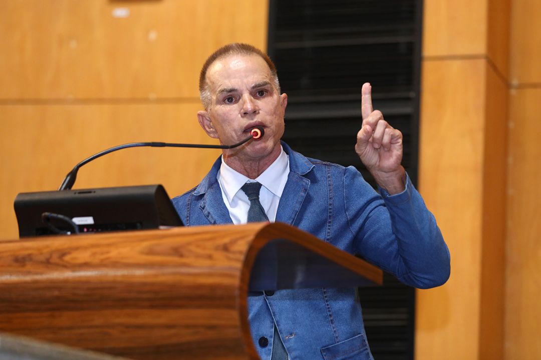 ales_plenario_Serginho_lucasscosta_ales.jpg