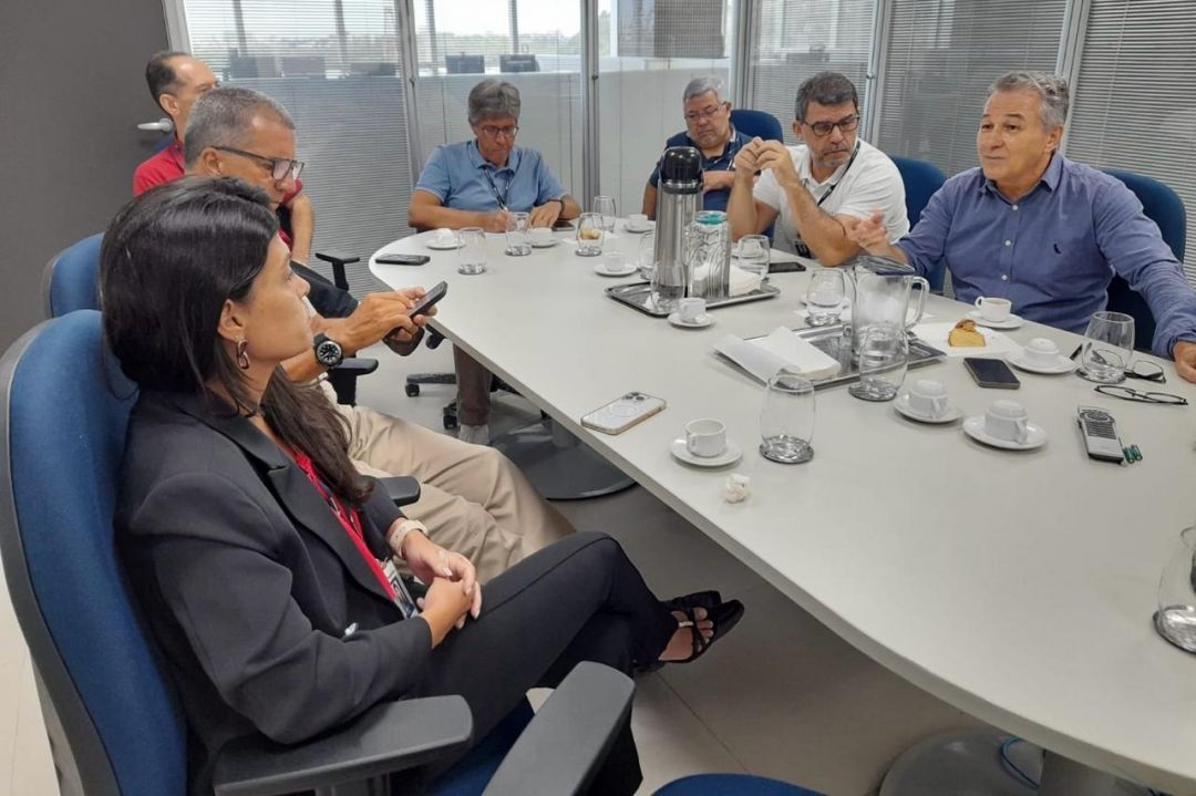 reuniao_grev_auditores_fiscais_sindifisco_es.jpeg