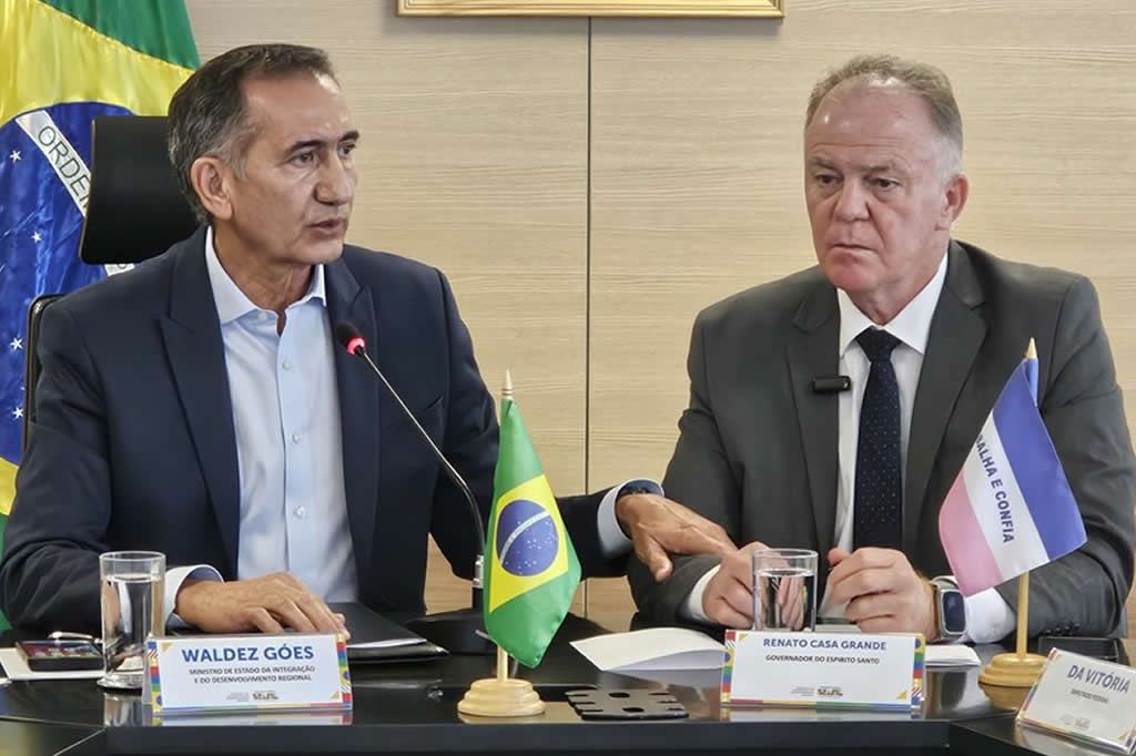 Casagrande_ministroWaldezGoes_giovanipagotto_governoES-.jpg