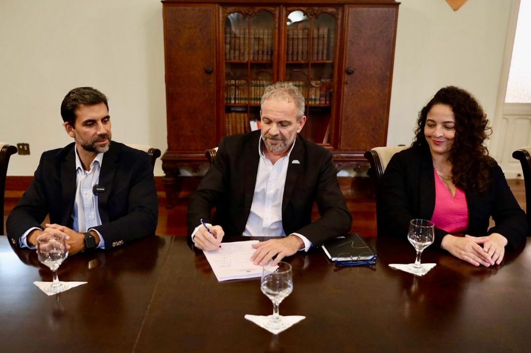 assinatura_contrsucao_oredioFotoHelioFilho.jpg