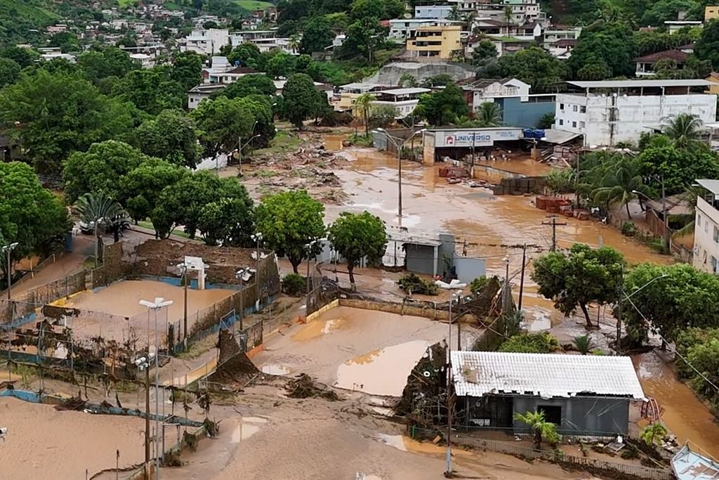 enchente_FotoMaxWender_CasaMilitarES.jpg