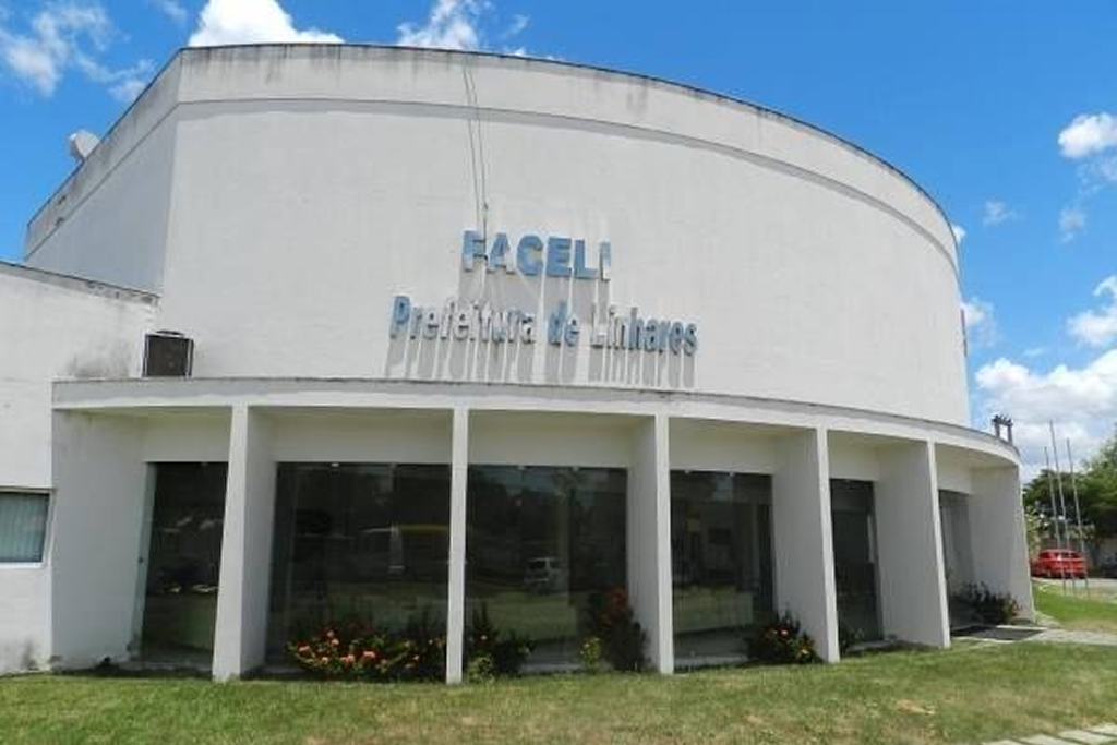 facelli_linhaers_redes_sociais.png