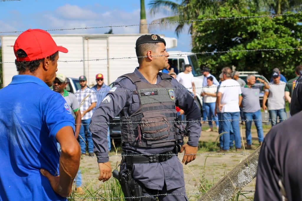 cercamento_bolsonaristas_ocupacao_coqueirinho_2_redes_sociais.jpg