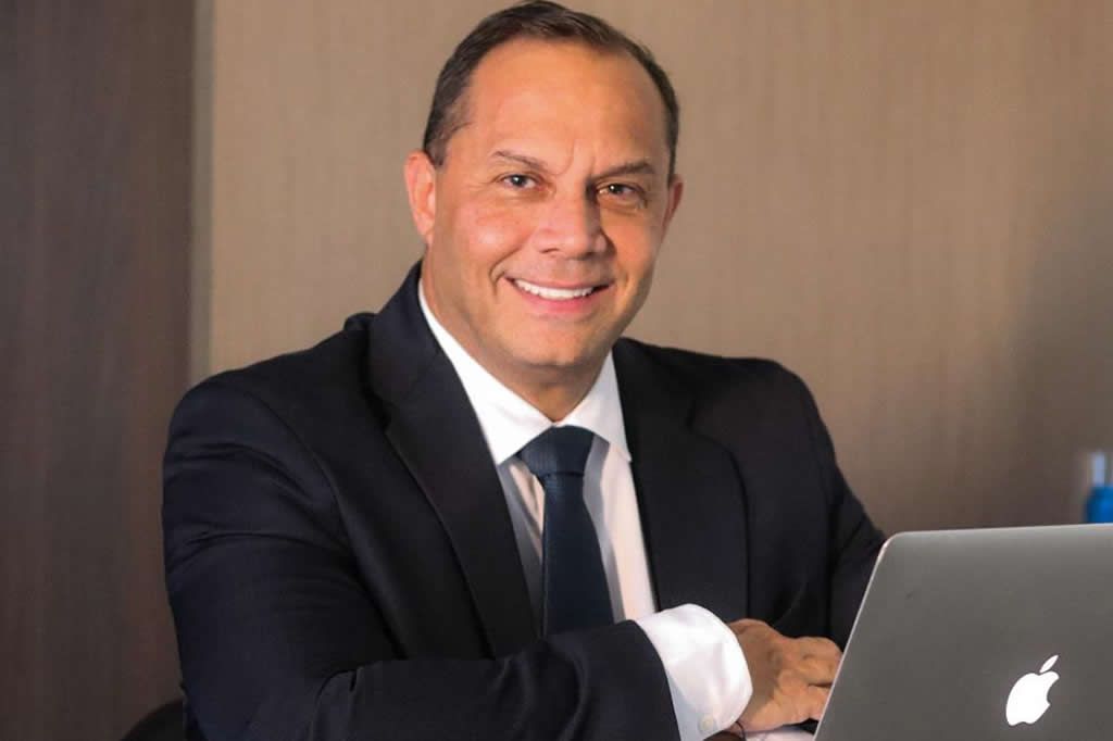 fabianocabral_Advogado_arquivopessoal.jpg
